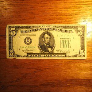 1950 5 DOLLAR FEDERAL RESERVE NOTE PRINTED IN CHICAGO